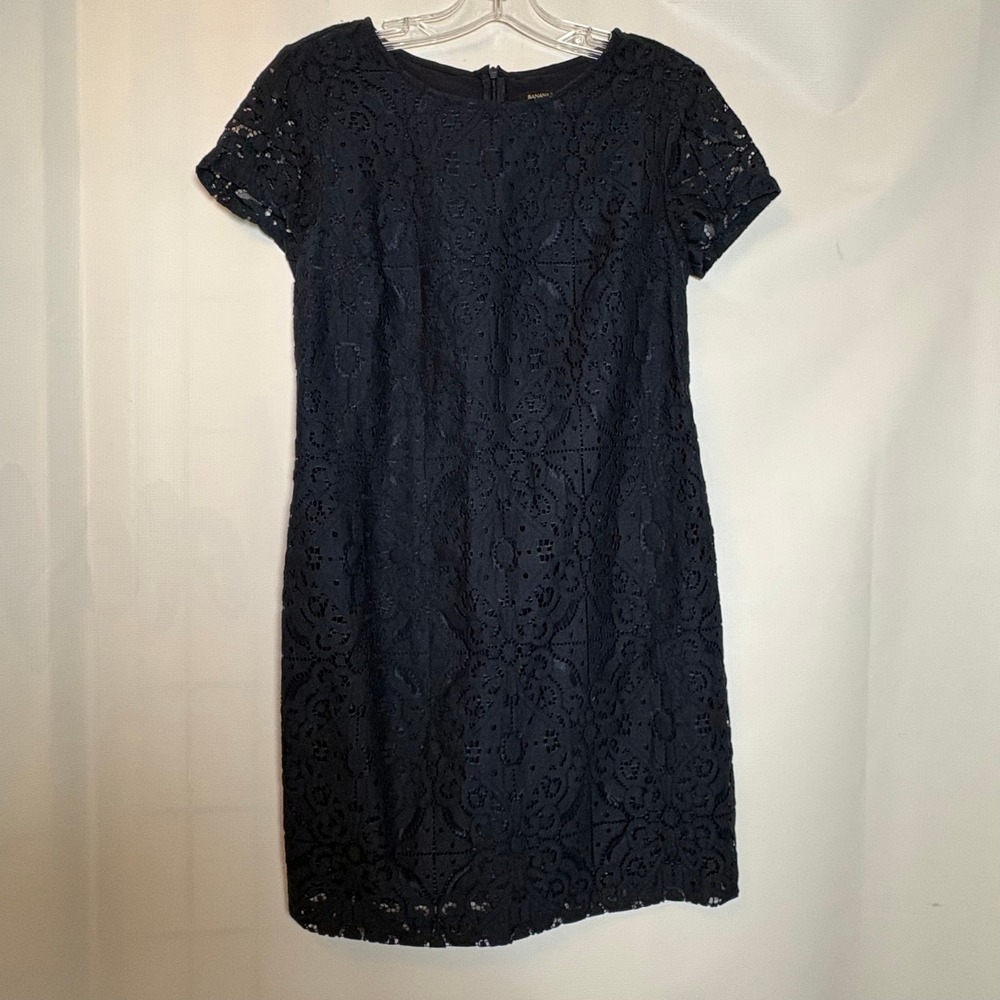 Banana Republic Petite Navy Lace Sheath Dress Short Sleeve‎ Career 4P Workwear